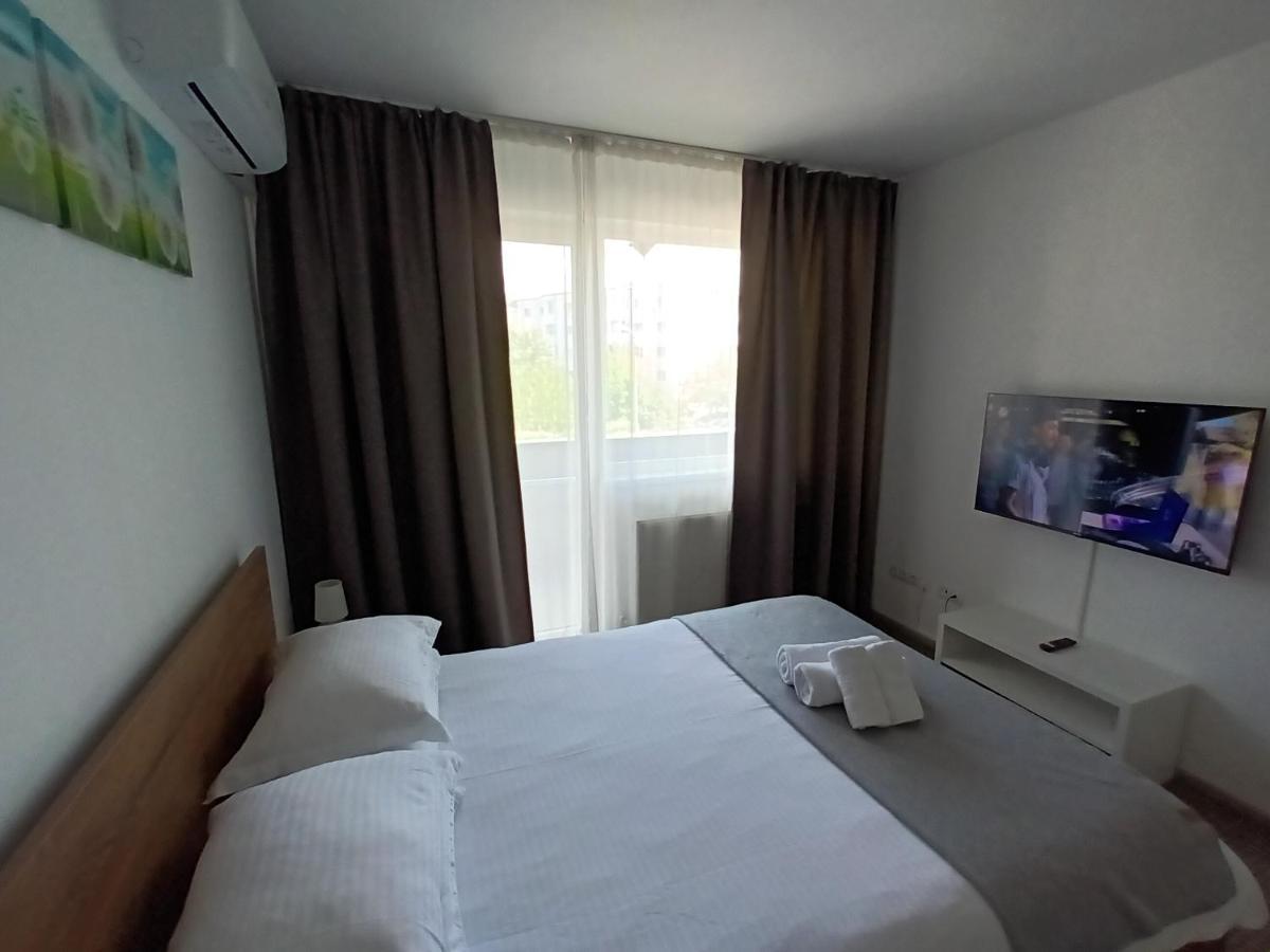 Revolution Apartment Бая-Маре Экстерьер фото