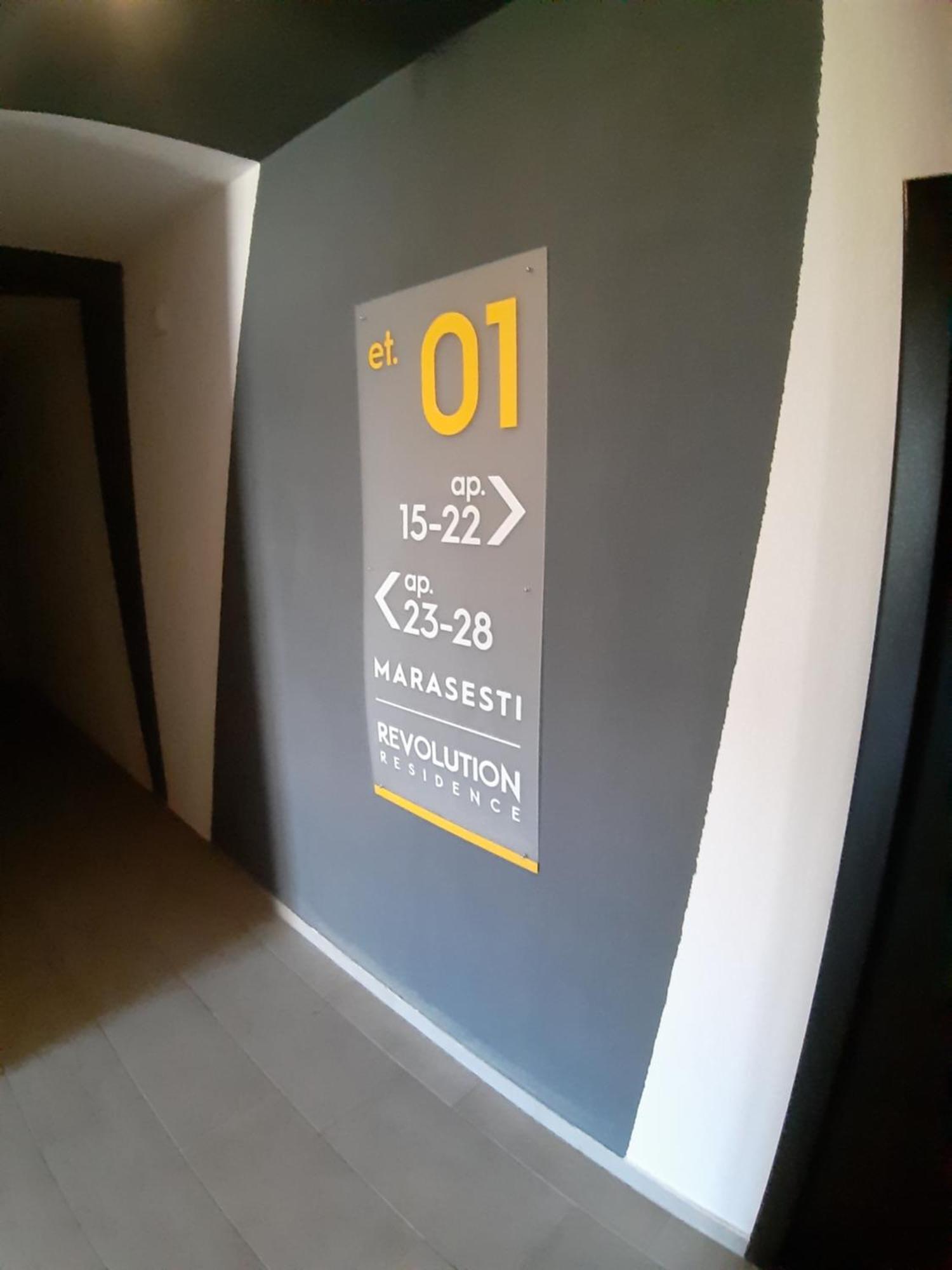 Revolution Apartment Бая-Маре Экстерьер фото
