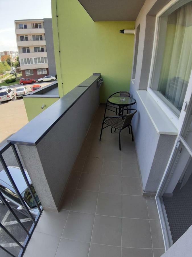 Revolution Apartment Бая-Маре Экстерьер фото